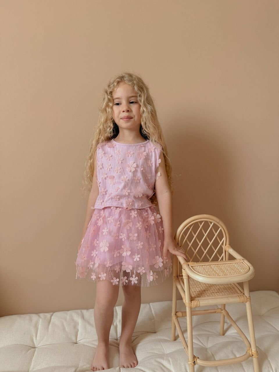 Çiçek İşlemeli Takım