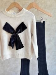 Kadife Kurdele Detaylı Takım