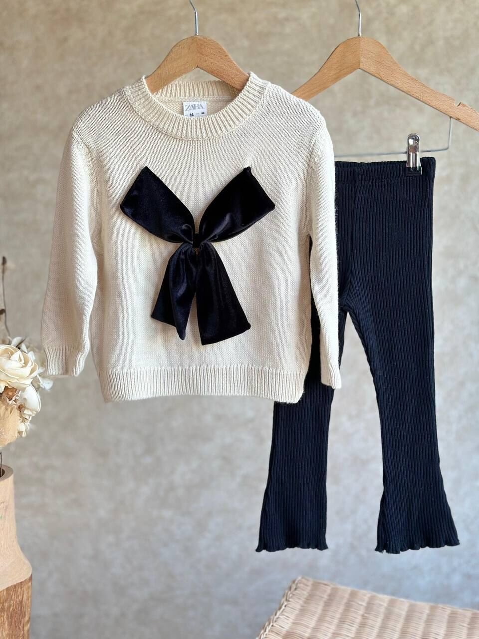 Kadife Kurdele Detaylı Takım