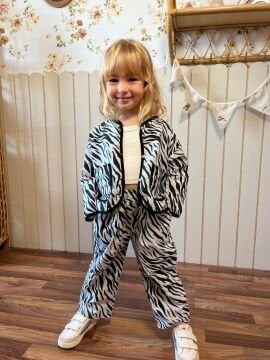 Zebra Desenli Ceket Takım