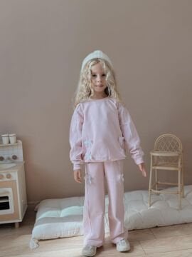 Pembe Kurdele Detaylı Takım