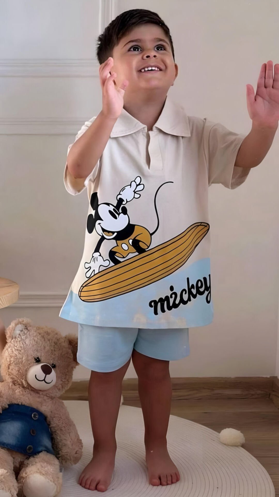 Polo Yaka Mickey Mavi Şortlu Takım